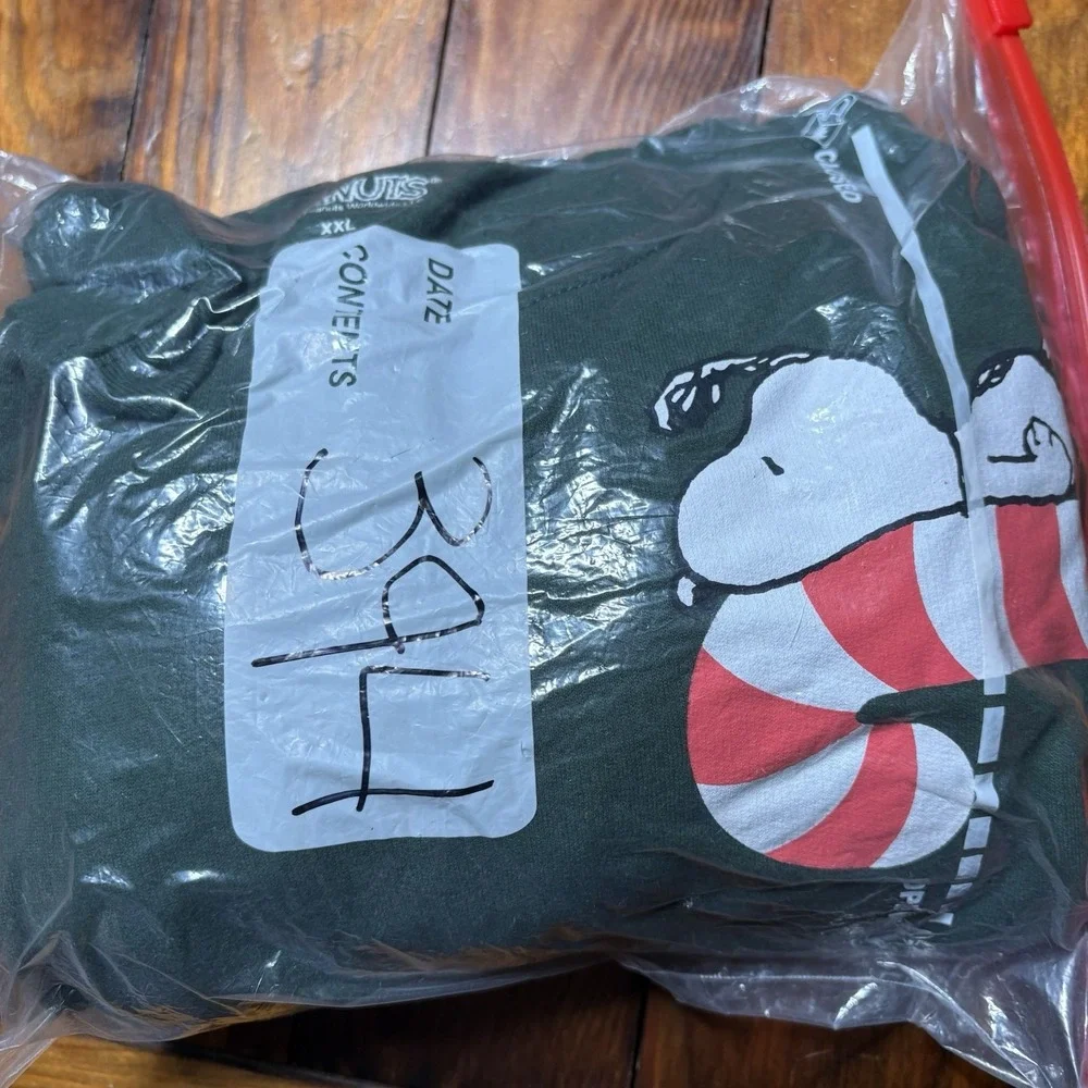 Peanuts Snoopy Candy Cane Sweatshirt XXL Green Christmas Crewneck Women's A394